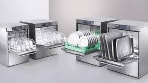 lavaggio stoviglie professionali per la ristorazione